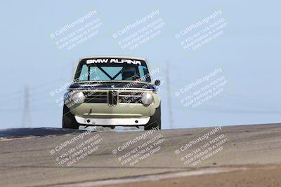 media/Oct-26-2025-CalClub SCCA (Sun) [[8ce1e69566]]/Group 1/Session 2 (Grapevine)/